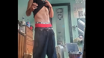 Sagging Jeans Thug Emo Skater Wigger thumbnail