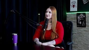 Gostava de tirar fotos safadas a família não aceita mas respeita quer gravar com o jefão e o seu ideal seria ingridi victória sheer red