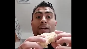 Martin cabello is so funny i love his work