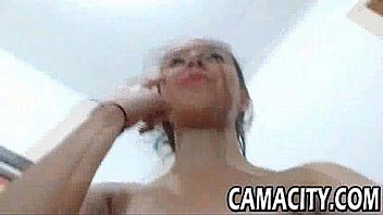 Teen Amateur Fingers Her Shaved Pussy thumbnail