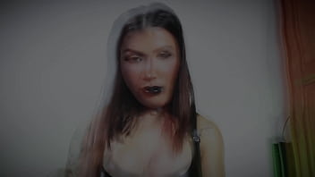 Cursed to my feet – femdom horror roleplay