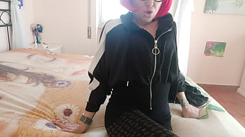 Here's how to have fun in quarantine even with a small penis