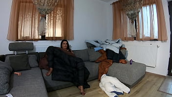 Preview milfycalla masturbating while wearing some down jackets 191