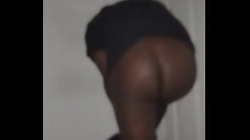 How quickly can i spread my buttocks for free anyone can feel free to join in