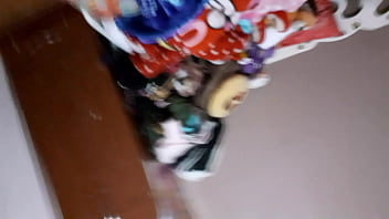 En La Silla Grabando A Escondidas thumbnail