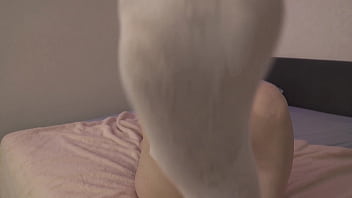 I know how to fondle cock with my feet you'll love it