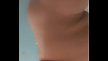 Se pone cachonda y me perrea la puta