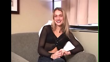 Amazing maria cumming on huge beef bayonet