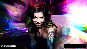 Xwife karen busty diva cleans up after squirting