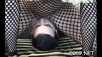 Cunning girl gets her pie checked up