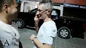 Nos Cojimos A Un Francés Mi Amigo Y Yo En Puerto Escondido thumbnail