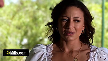 Beautiful wife gets her trembling pussy satisfied