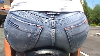 Milf lexi cummings is a hot chicks into big dicks