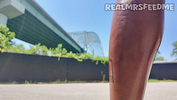 Sucking raw dick by the bridge