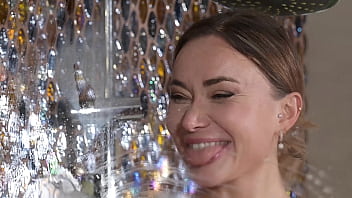 Adventurous babe venera maxima explores swinging during interracial dp threesome gp3225