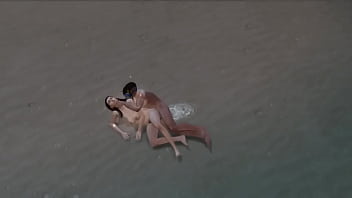 Поебалась с водолазом на песчаном пляже