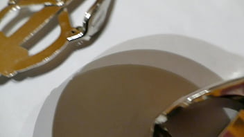 2 nipple clamps 2 nipple clamps