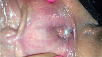 Horny Amateur Milf Vaginal Fingering thumbnail