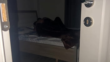 Homemade missionary sex creampie