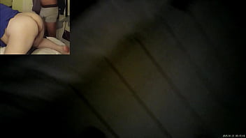 Gamer chick takin' the dick