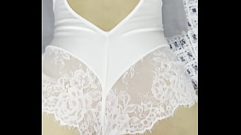 Soy tu angel de la guardia y vengo a que me premies por cuidarte tan bien