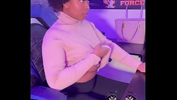 Look me in the eyes when i’m coming