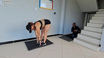 Tiro meu vizinho religioso do serio fiz ele cair em tentacao pra que ele me foda muito meu cu no pelo