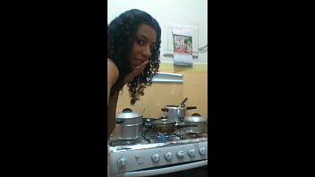 Married woman sucking in the kitchen