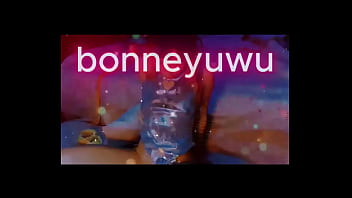 Bonneyuwu 16 55 Masturbandome Para Mis Papis Turra thumbnail