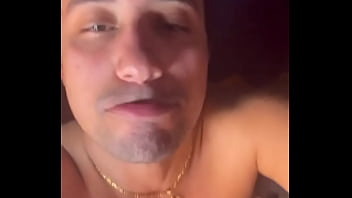 Por que você ainda está fingindo putinha você sabe muito bem que isso é o que você deseja ser usada feminizad