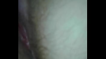 Сучка кончает