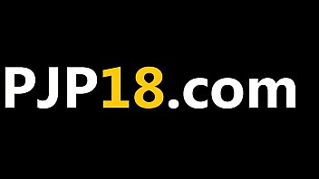 Weird vibrator in her spread vagina hole