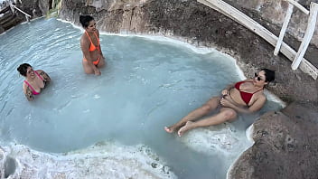 Passeio nas montanhas em termas da colina acaba em putaria no carro