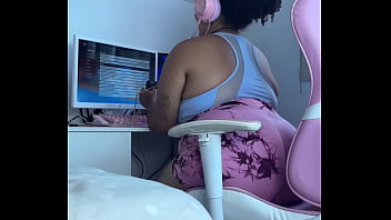 Gaming gone wrong embarrassing moment while playing online