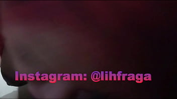 Tatuada chupando deliciosamente