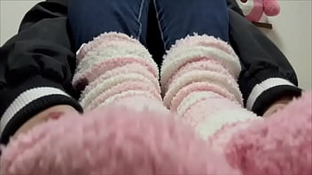 【陸上部女子のオナニー】グランドにおちんちんがもっこりしている臭そうなちんちんを見てムラムラしてしまいオナニーする女子◯生。