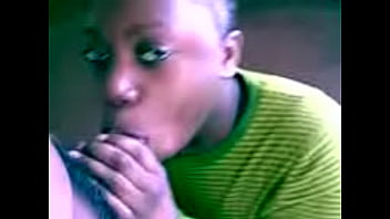 Big booty thot sucking dick