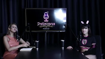 Quer fazer suruba cosplay de one piece um homem tem que ter bom humor e saber chupar a buceta yummi paradise sheer red