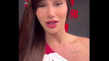 Quer gravar comigo sem mostrar o rosto só enviar fotos e vídeos da ferramenta por mensagem vídeo do treino de