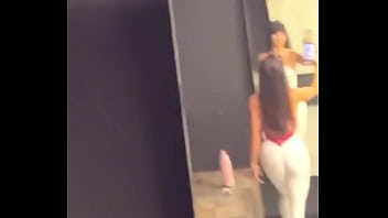 Quer gravar comigo sem mostrar o rosto só enviar fotos e vídeos da ferramenta por mensagem vídeo do treino de