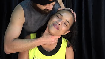 I lick my stepsister's armpits again and give her a big facial