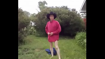 Green grass cock exposed