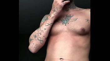 Botando Leite Pra Fora No Frio De São Paulo thumbnail