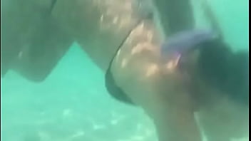 He didn’t resist and had to record me #ass #beach #pussy #porn #sexybody #body #playa #juegos #sexy #public