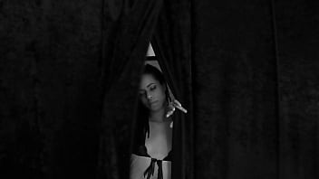 Curtain call bad ass babe gets her feet & throat fucked