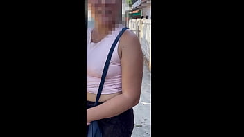 Horny milf with a huge ass has anal sex with a stranger in exchange for money