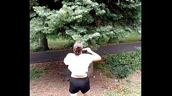 You know i like to play disc golf sometimes the game doesn't go so smooth as