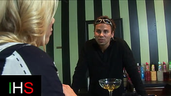 Beautiful blonde milf fuck hard