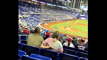 Do you like porn follow comment and share