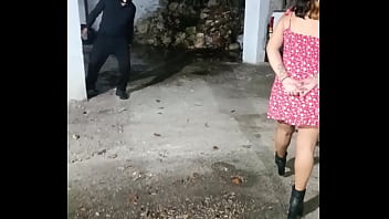 Latina puta se la mama al scream en halloween